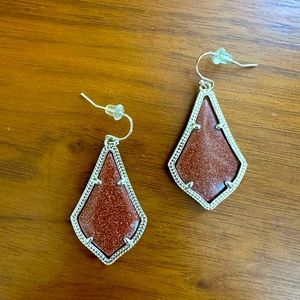 Kendra Scott gold and rust brown earrings